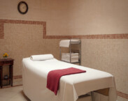 Lázeňský hotel Humboldt v Karlových Varech.