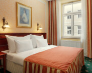 Lázeňský hotel Humboldt v Karlových Varech.