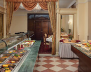 Lázeňský hotel Humboldt v Karlových Varech.