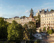 Lázeňský hotel Humboldt v Karlových Varech.