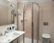 Nabokov_Bathroom_Comfor